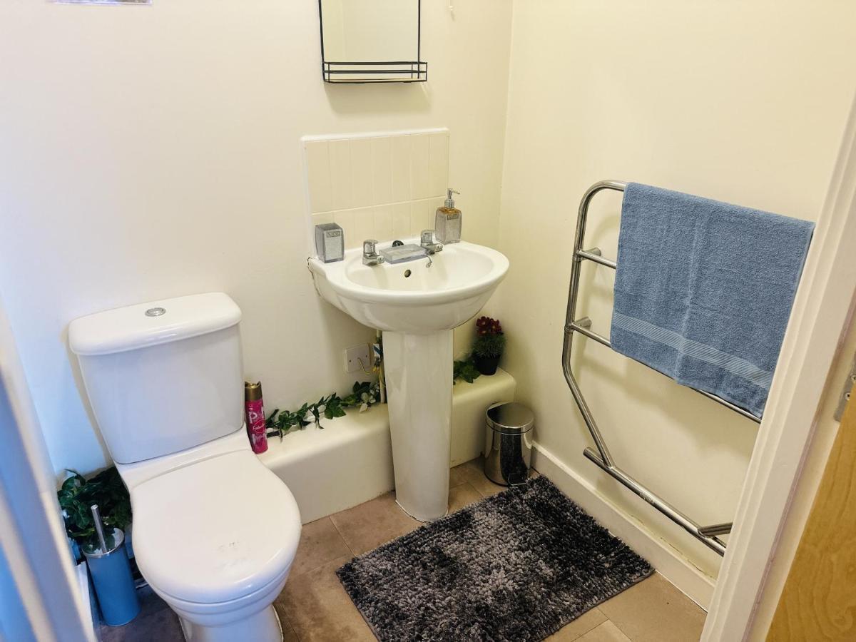 Beauchamp Suite: Central Coventry Accommodation for All Exterior photo